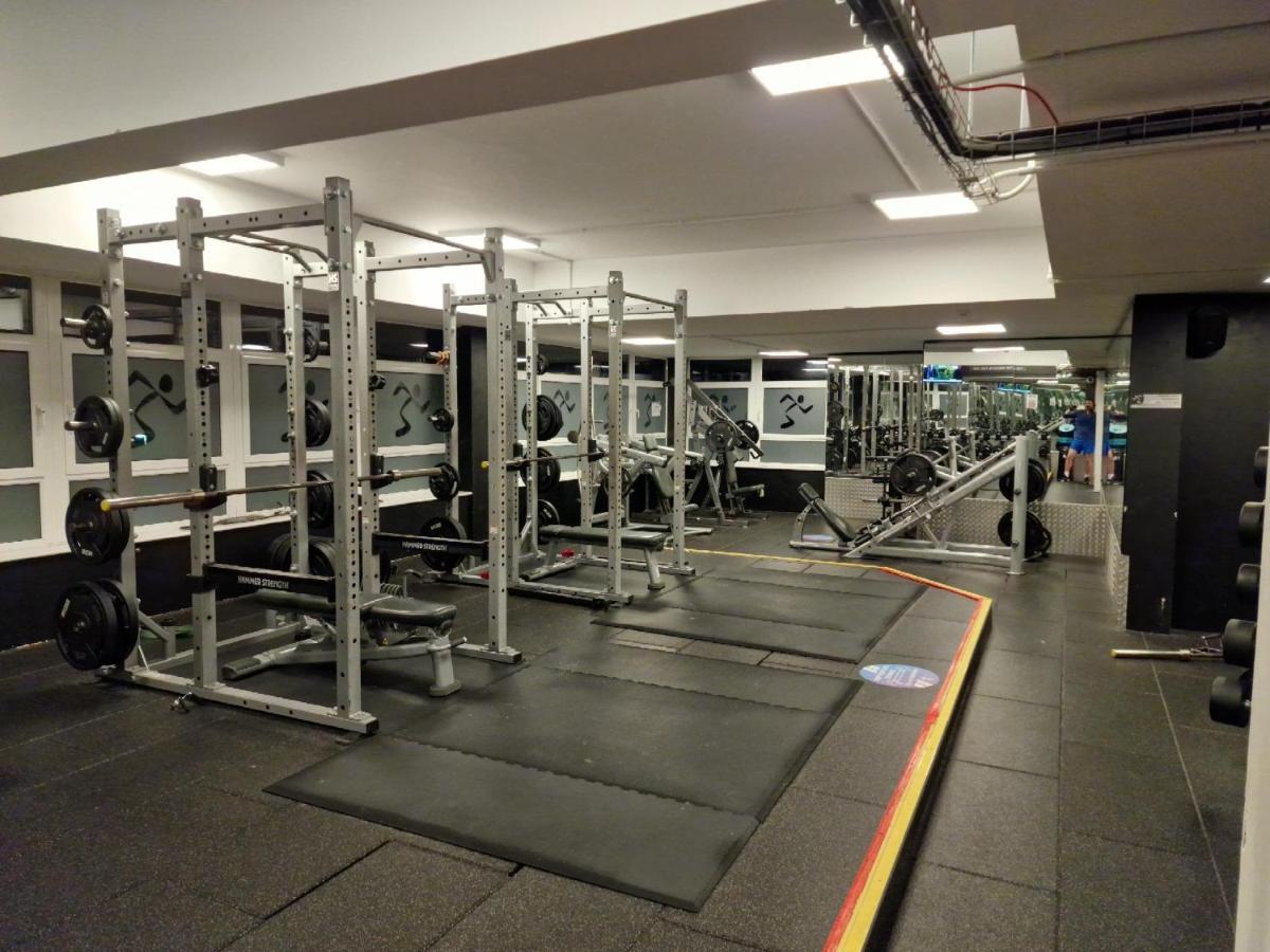 Castle Townhouse Kenilworth - Private Parking - 24 Hr Gym Access - Town Centre Leilighet Eksteriør bilde