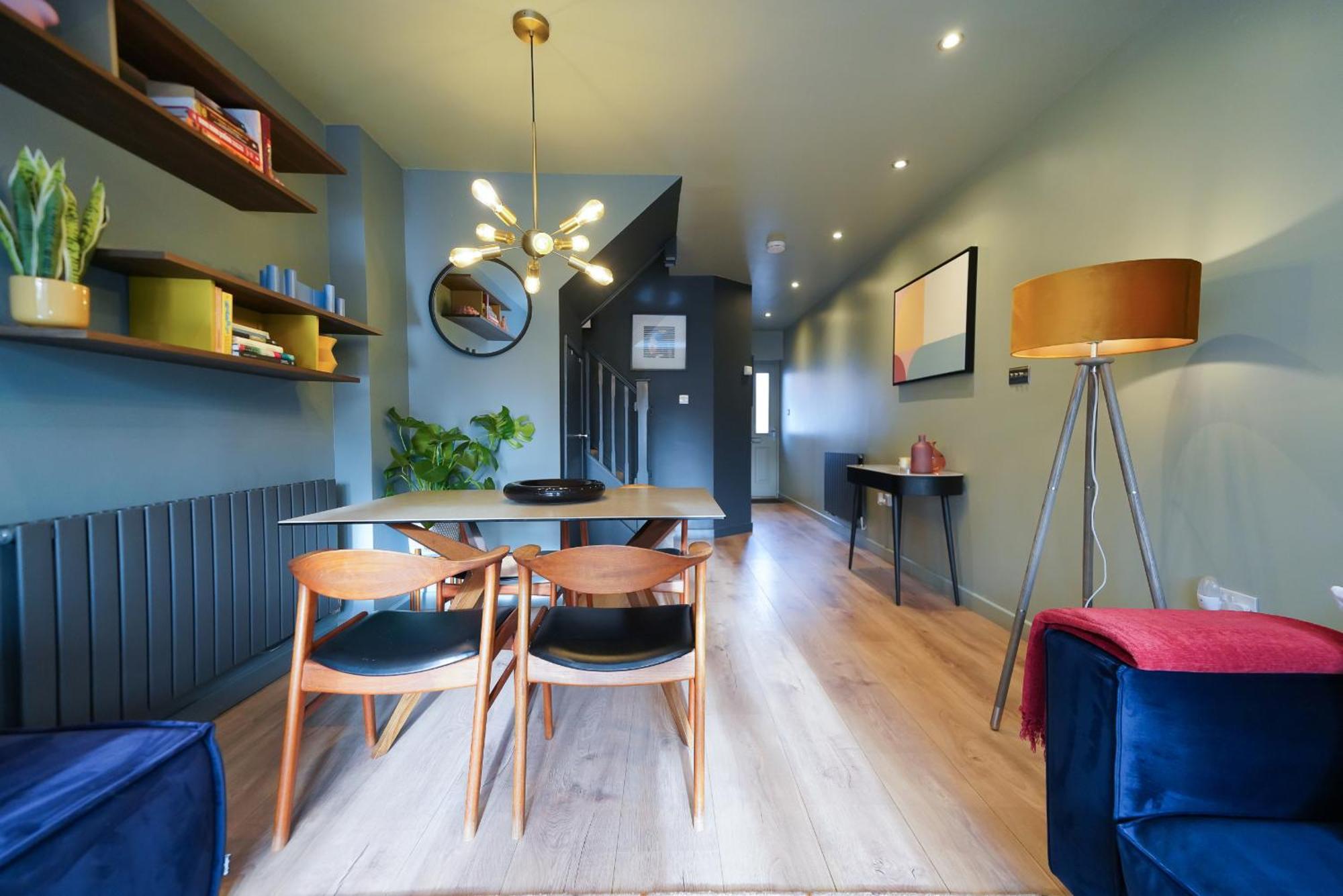 Castle Townhouse Kenilworth - Private Parking - 24 Hr Gym Access - Town Centre Leilighet Rom bilde