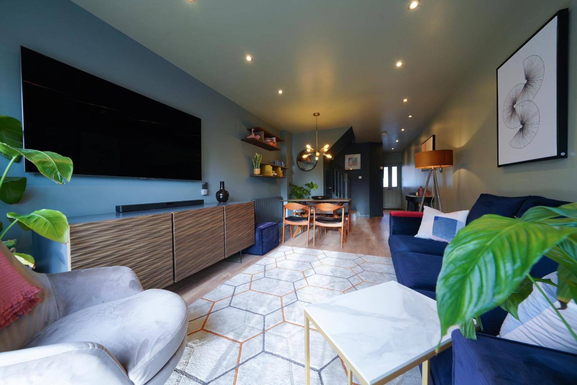 Castle Townhouse Kenilworth - Private Parking - 24 Hr Gym Access - Town Centre Leilighet Rom bilde